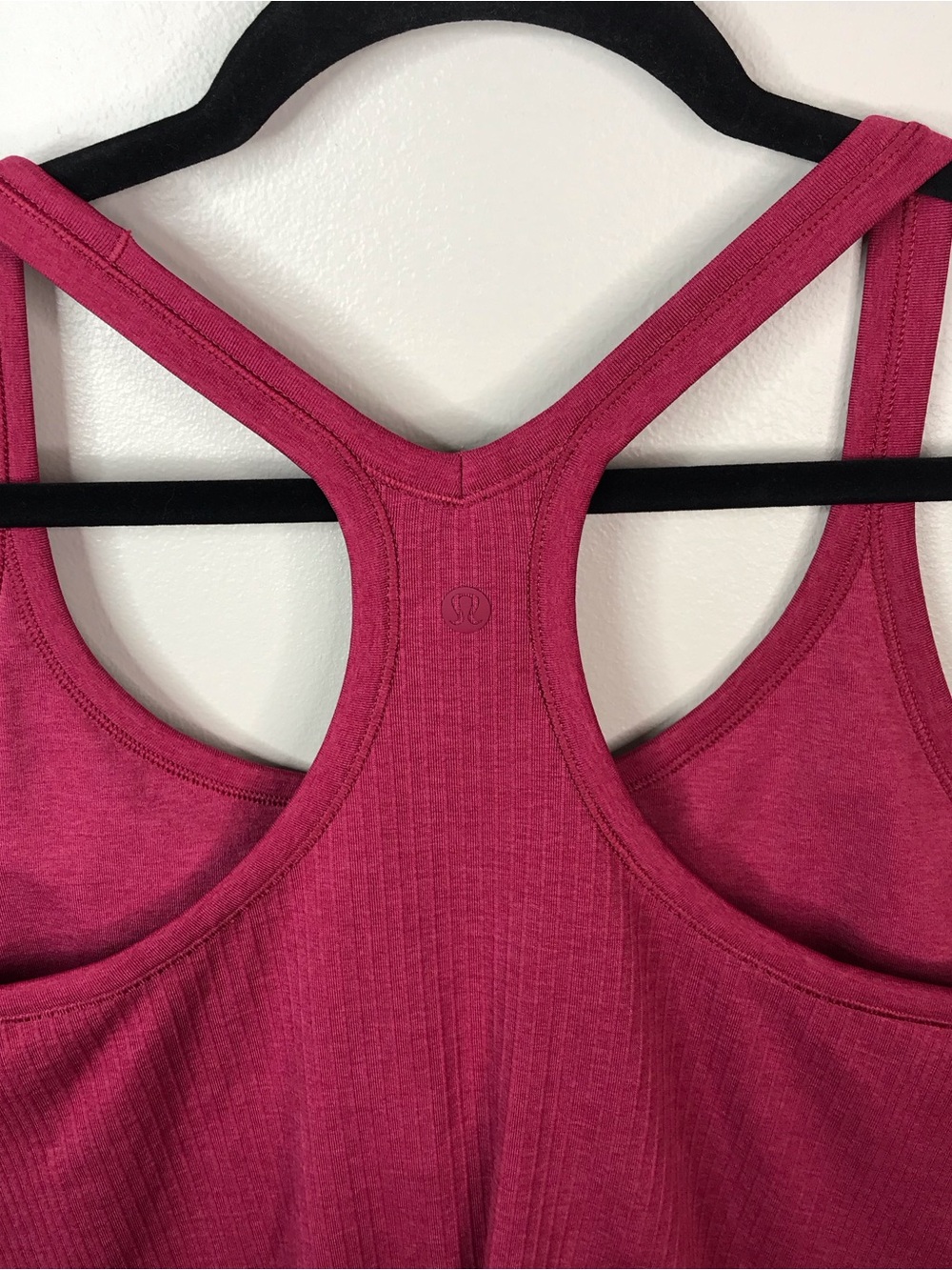 Lululemon Athletica Ebb to Street Ribbed Racerback Tank - Fuchsia Pink Sz 12 - Picture 3 of 5